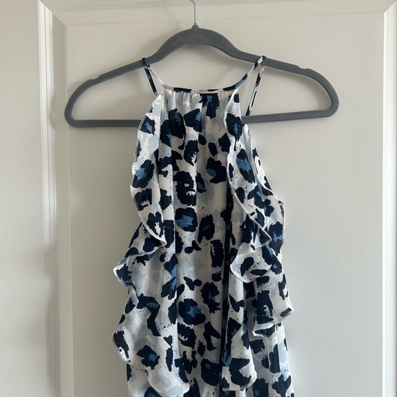 Parker White Blue Snow Leopard Ruffle Print Dress Size M - Picture 5 of 9